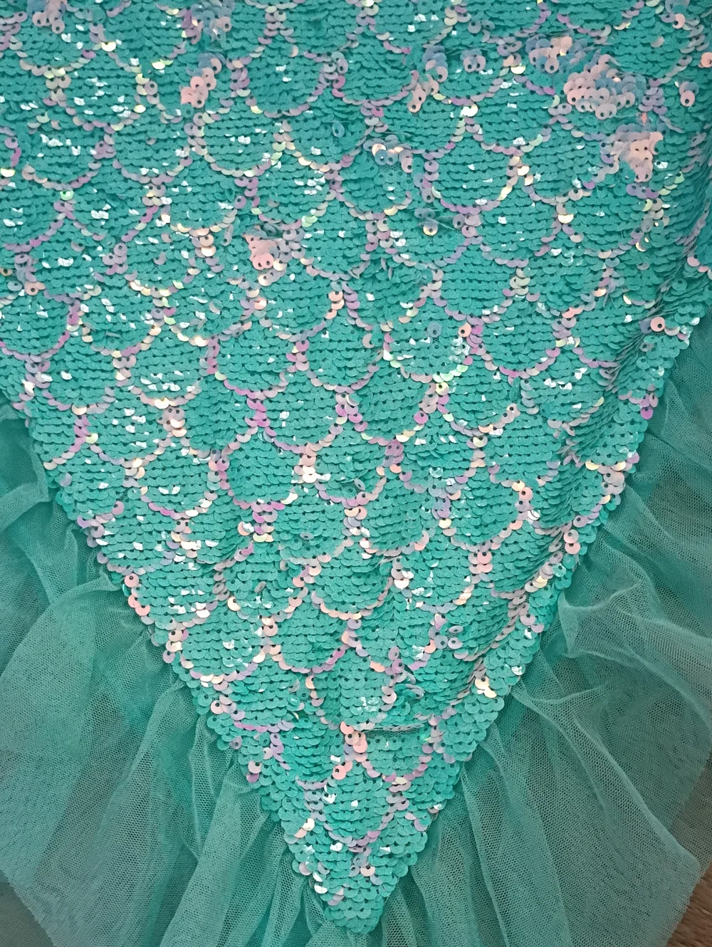 Stunning Mermaid Skirt Reversible Sequins Perfect For Pool/Seaside Or Costume